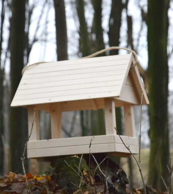 Karmnik GIGANT 60x50x50 - Impregnowany karmni dla ptaków.