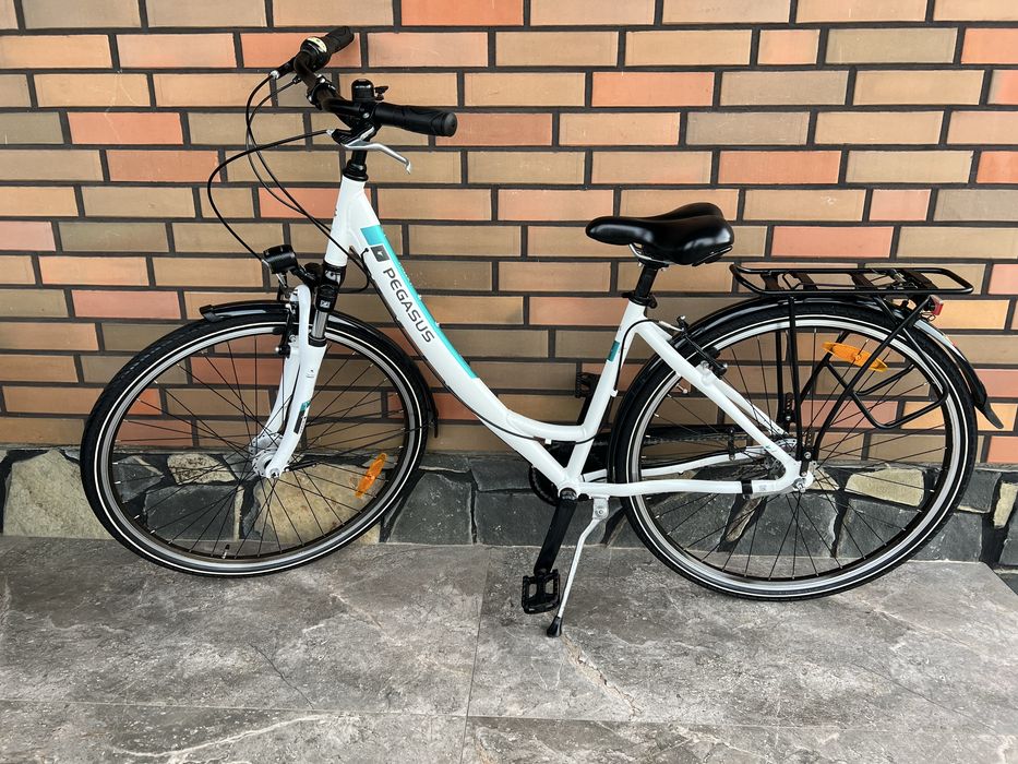 Велосипед з Німеччини Pegasus Piazza  28