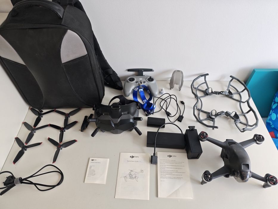 Dron DJI FPV Combo