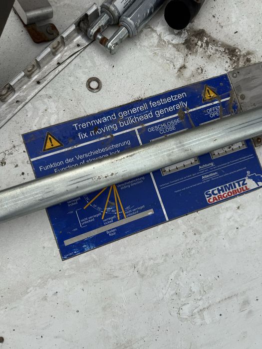 Пересувна перегородка (bulkhead / Trennwand) Schmitz Cargobull