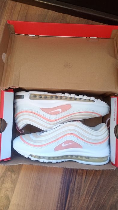 Nike Air Max 97.
