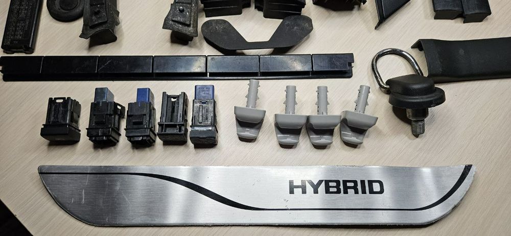 Toyota RAV AIRBAG датчик подушки безпеки оригінал - 89831-28040 - J7