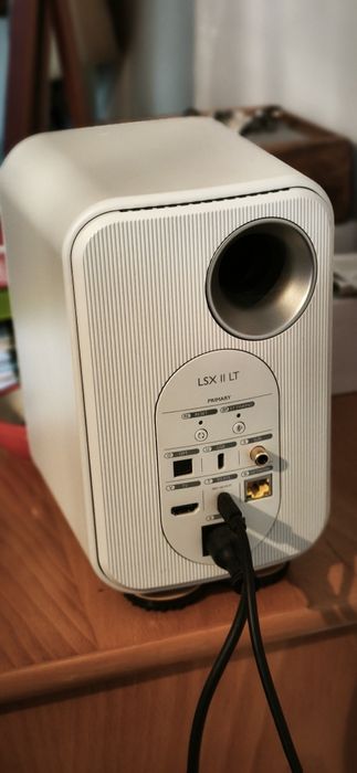 Colunas KEF LSX II LT iguais a novas
