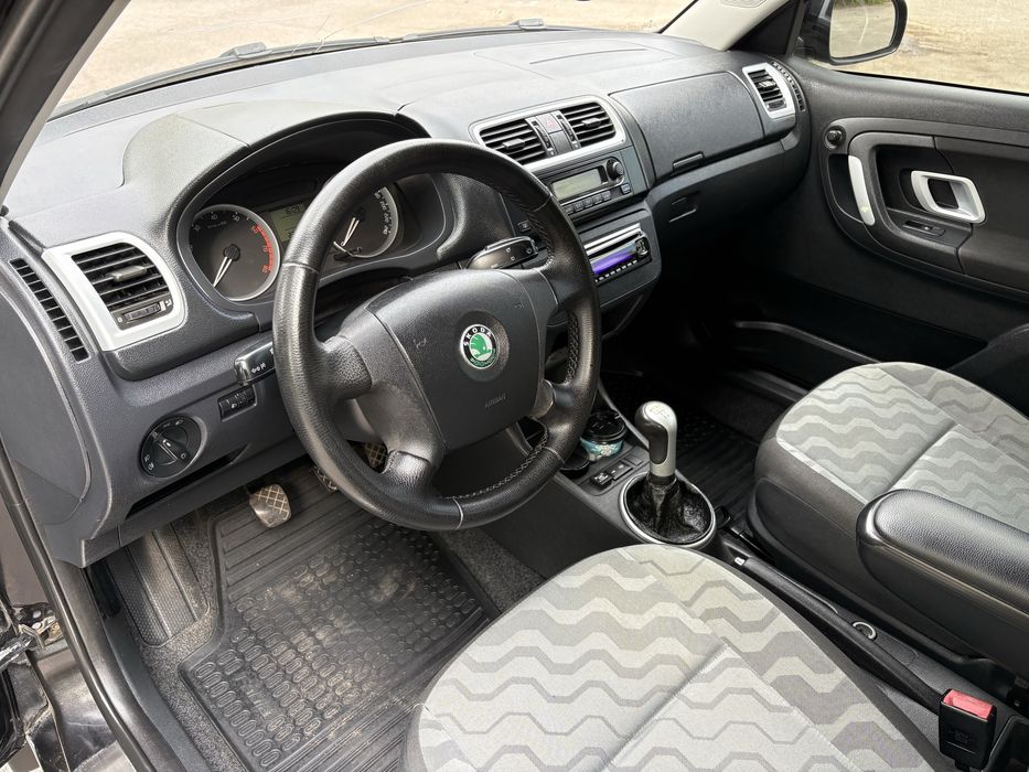 Skoda Fabia 2008 год 1.4 газ/бензин