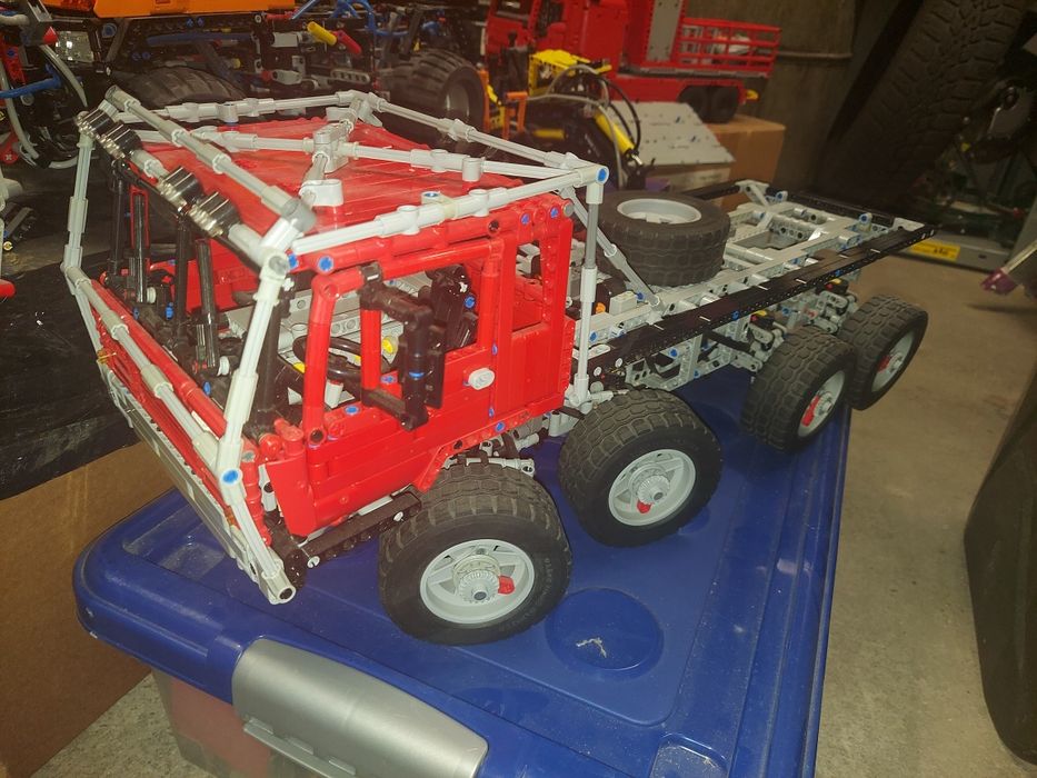 Lego Technic MOC Tatra 8×8 napęd