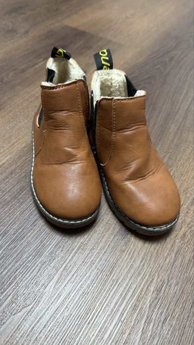 Теплі чобітки на дівчинку