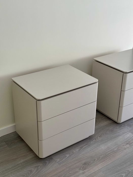 Mesa de cabeceira Antarte (2 unidades disponíveis)