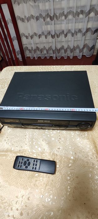 Видеомагнитофон Panasonic