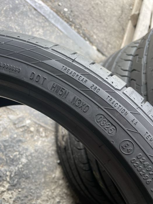 225/40 R18 Continental / 2шт./ 2025 рік./ близько до нових