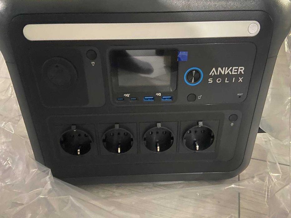 Зарядна станція ANKER SOLIX C1000X Portable power Station