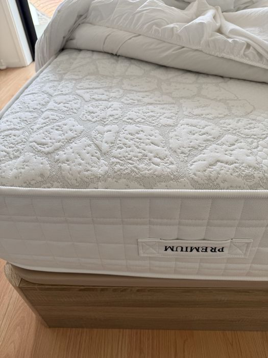 Colchão Premium 160x200cm + Sommier