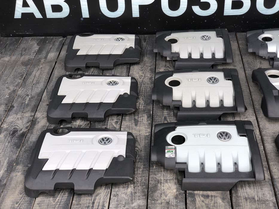 кришка мотора passat b6 skoda a5 touran декоративна кришка мотора