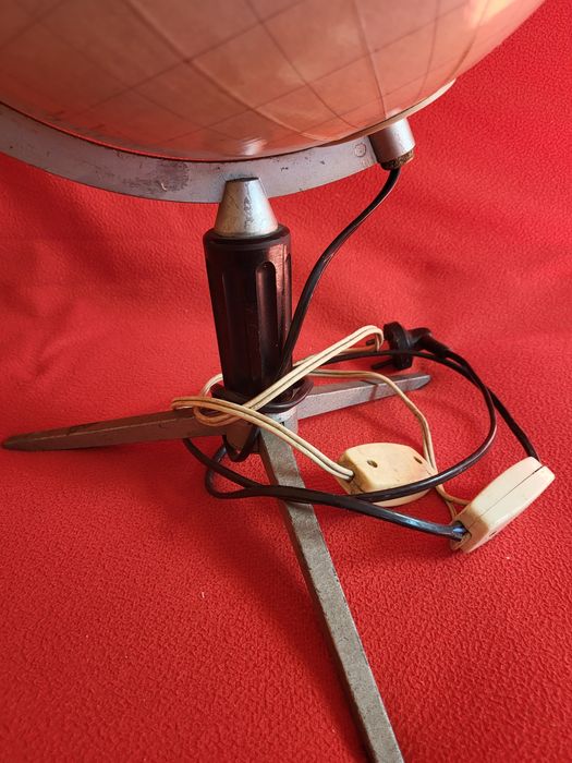 Stary duży globus podświetlany z lat 60 - 70 PRL-U