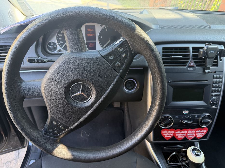 Mercedes klasa b