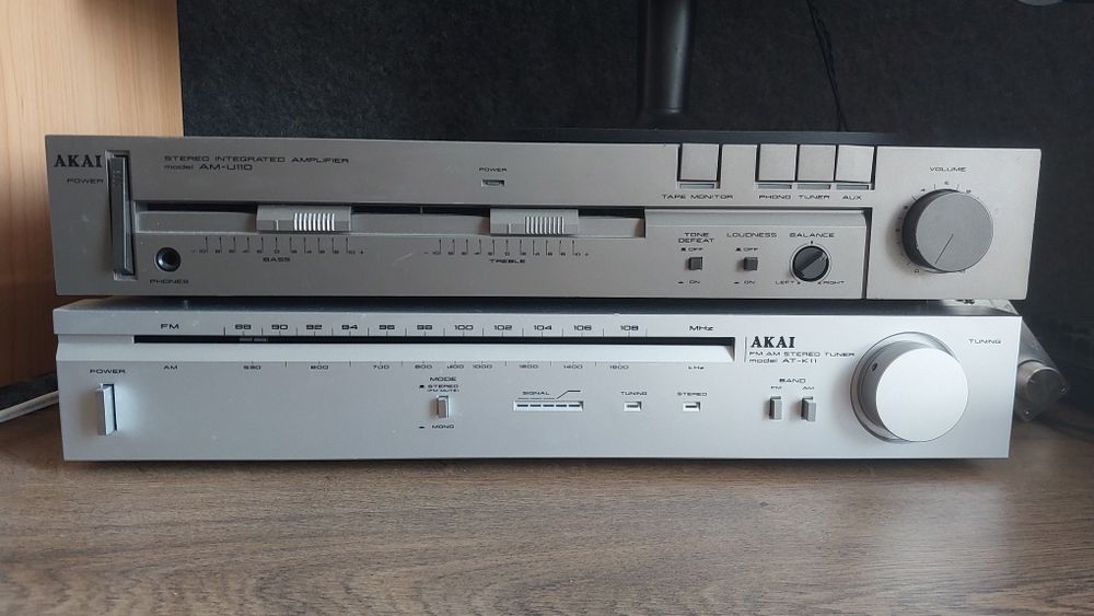Wzmacniacz Akai AM-U110 recap