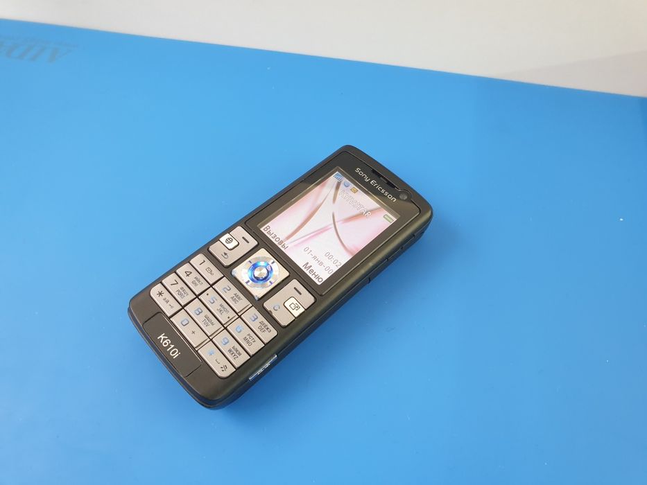 Sony Ericsson k610i