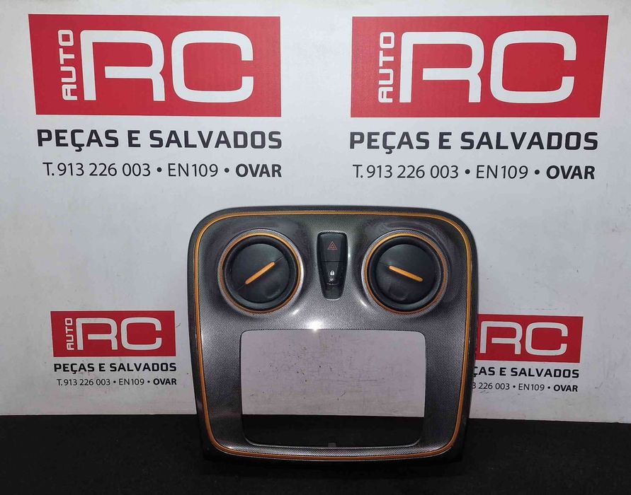 Difusor / Saída de Ar 687607797R - DACIA SPRING