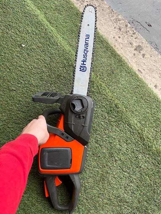 Пила акамуляторна Husqvarna 225i KIT