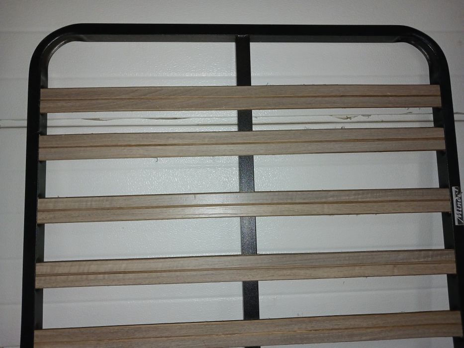 Estrado Solteiro madeira 190x90