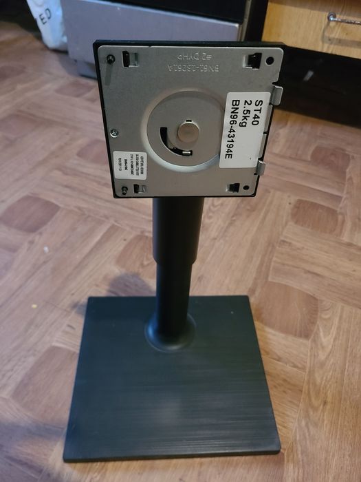 Продам монітор Samsung F24T450FQI