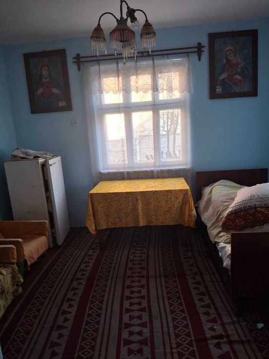 Будинок та земельна ділянка 25 сот., с. Стриганка