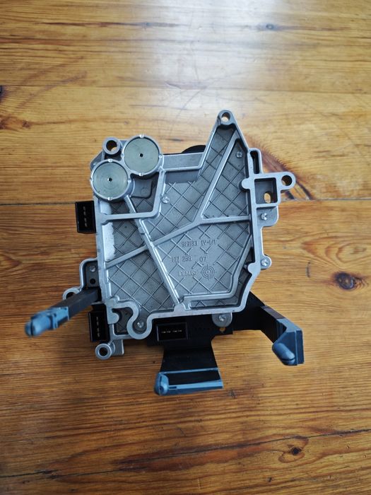 Блок АКПП Ауди     .