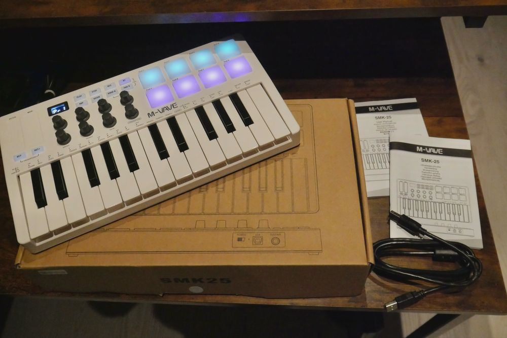 Przenosna Klawiatura/Kontroler  Midi M-Vave SMK 25 / Nowa