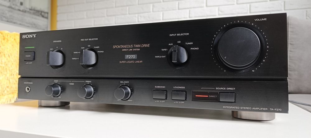 SONY TA-F270 wzmacniacz stereo – klasyka audio.