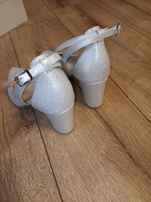 Buty damskie, rozmiar 38 , na obcasie (na imprezę)