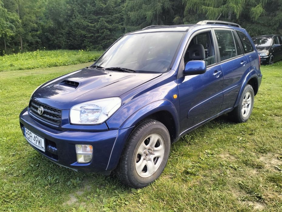 Toyota RAV4 2.0 d4d 4x4 sprawna do jazdy 12900zl.