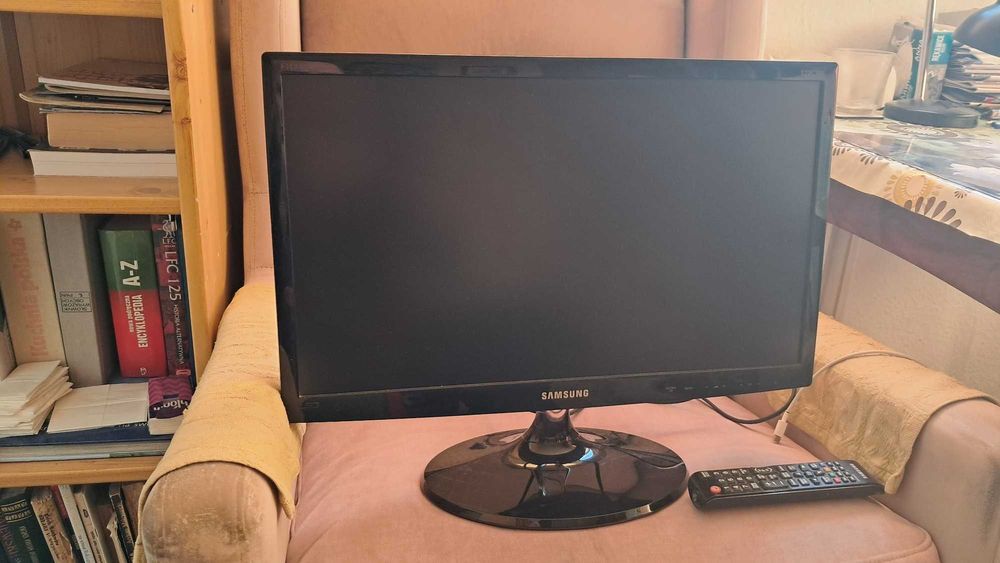 Monitor Samsung T22C300EW