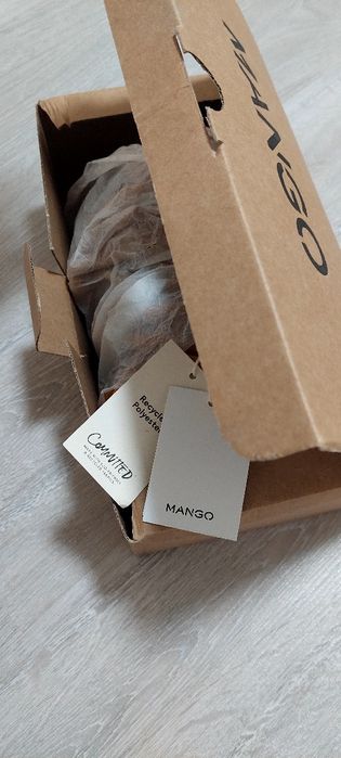 Сандали MANGO женские