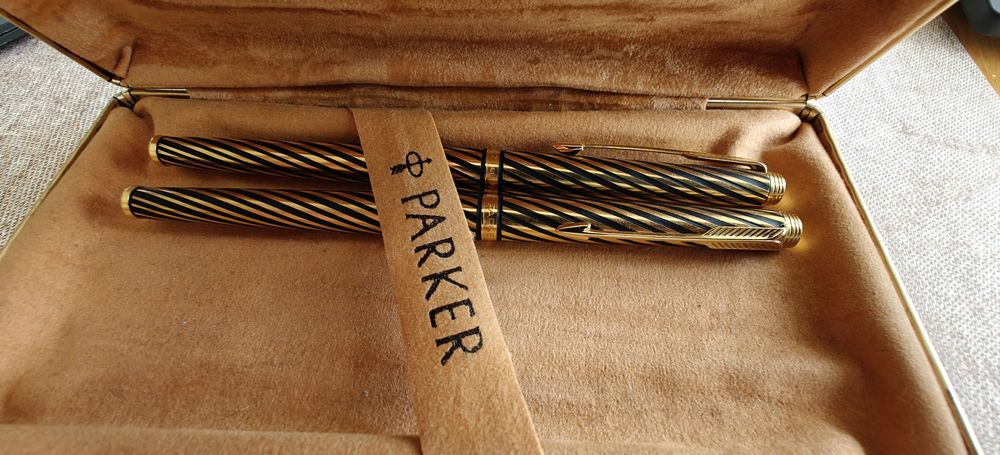 Pióro wieczne Parker 180 Torsade z piórem kulkowym