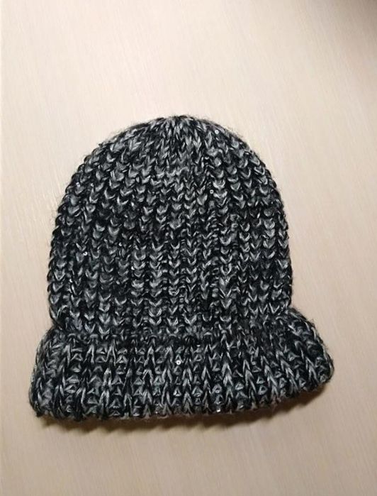 Шапка женская серая