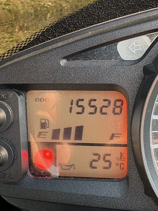 Suzuki GSR 600 2008 NISKI PRZEBIEG