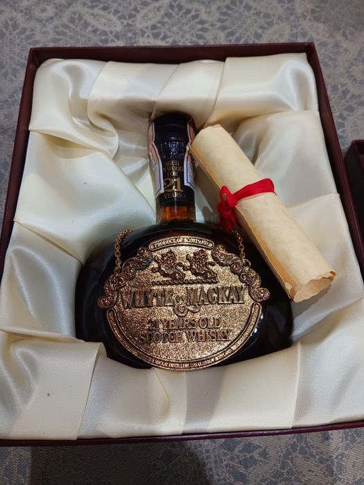 Scotch Whisky  whyte&mackay