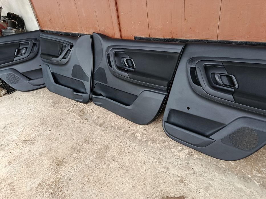 Дверні карти skoda fabia універсал