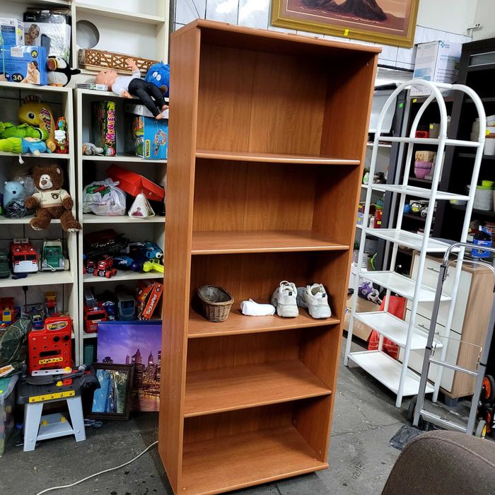 Kanapa z funkcjom spania. Możliwy transport