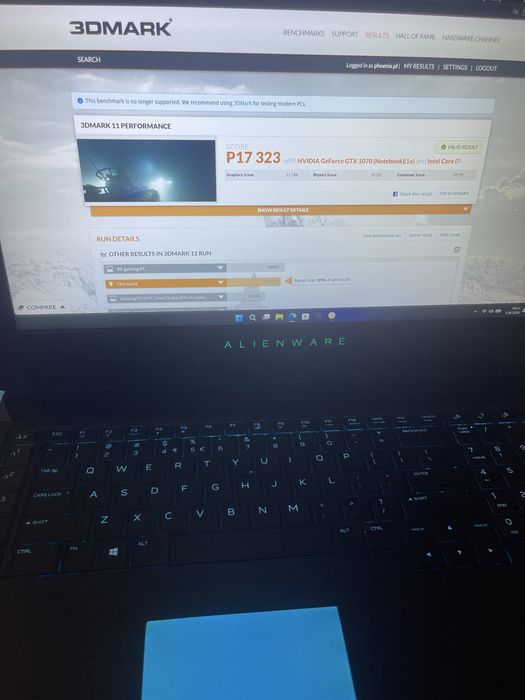 Alienware 17 R5 GTX 1070 Intel i7-8750H SSD