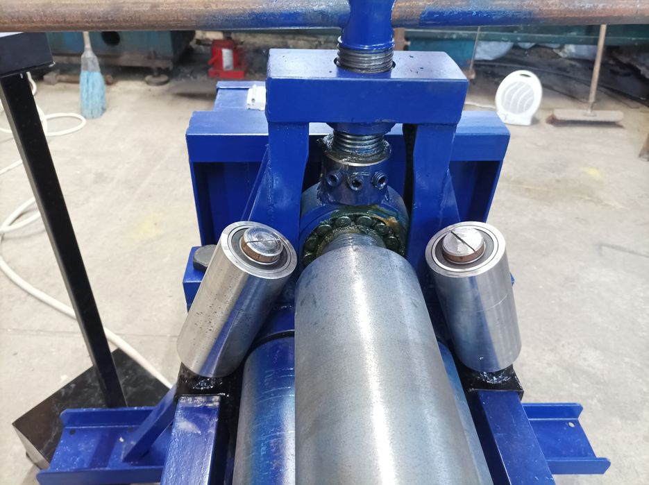 Тривалкові вальці 1550*4 мм