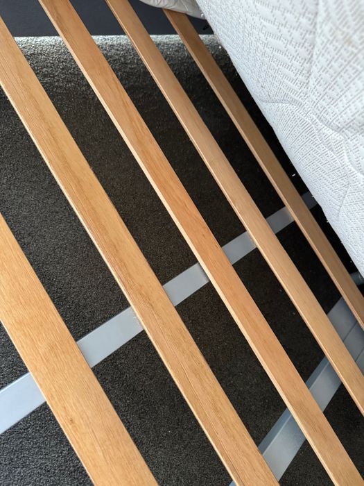 **Cama de casal estofada 160x200 com colchão Molaflex