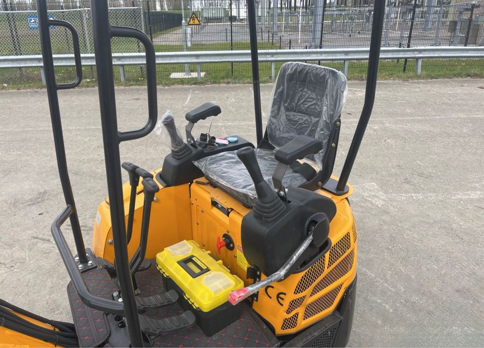 JPC 1500kg Excavadora Nova a Diesel Motor HPR Excelente ###OPORTUNIDADE###