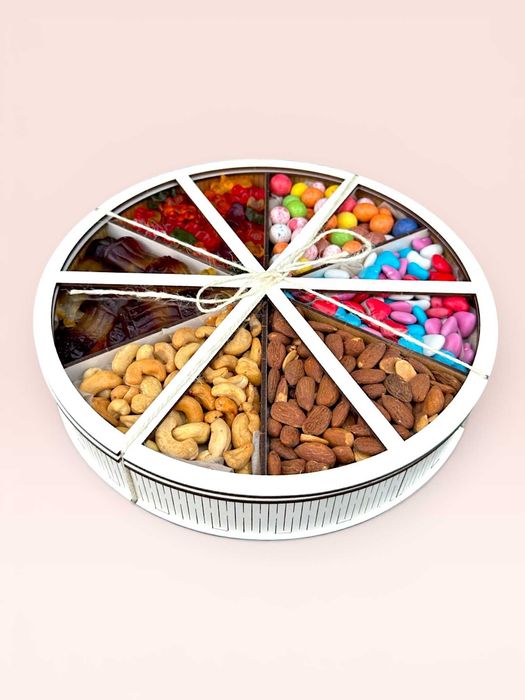 Подарунковий набір бокс “Sweet & Nut Harmony”