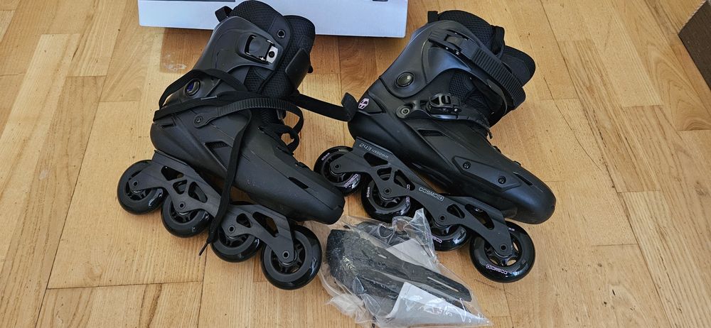 Ролики Cosmoid TT чорні нові, розмір EU 44-45 (US 10.5-11)