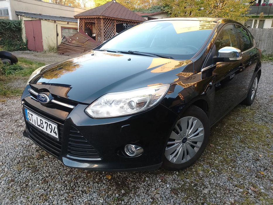 Ford Focus Ledy Xenony Tempomat Parktronik INDIWIDUAL !!!
