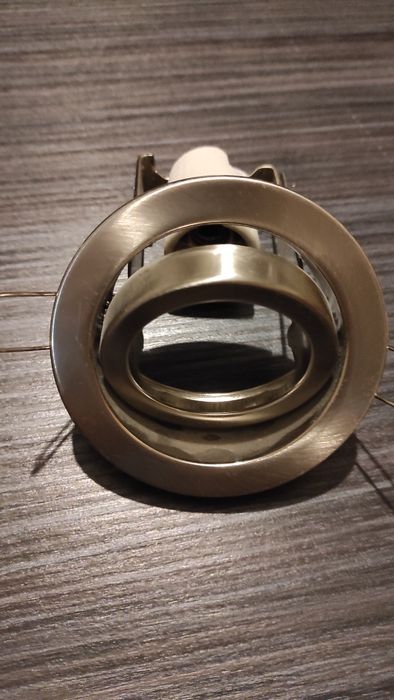 Світильник поворотний Feron