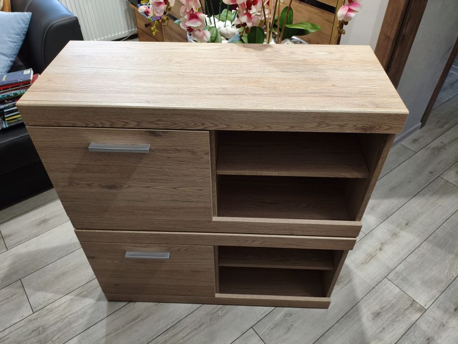 Szafka na buty dąb sonoma. Jak Nowe, skręcone