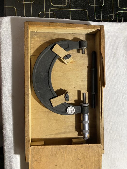 Измерительный инструмент.