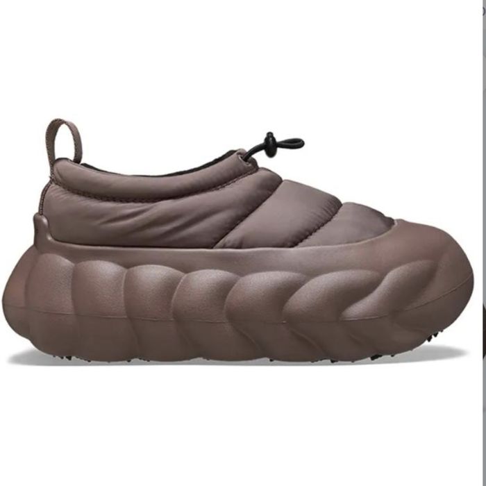 Crocs Overpuff Shorty Truffle