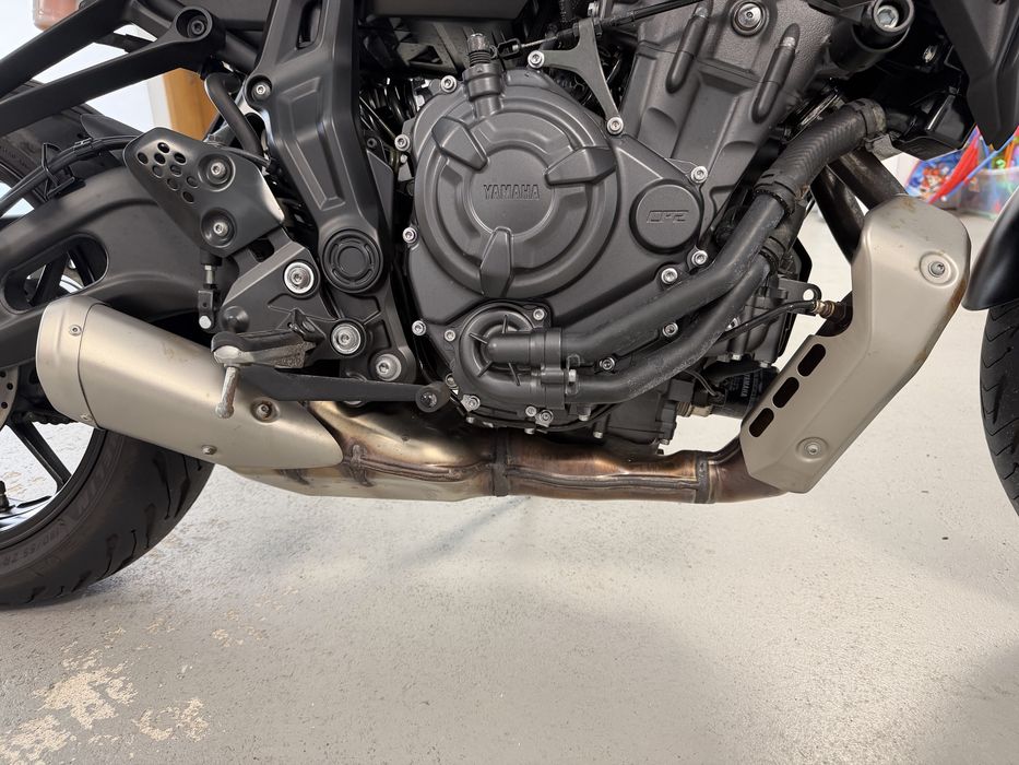Escape original Yamaha MT07